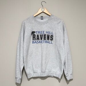 Gildan Gray Tree Hill Ravens Crewneck Sweater
